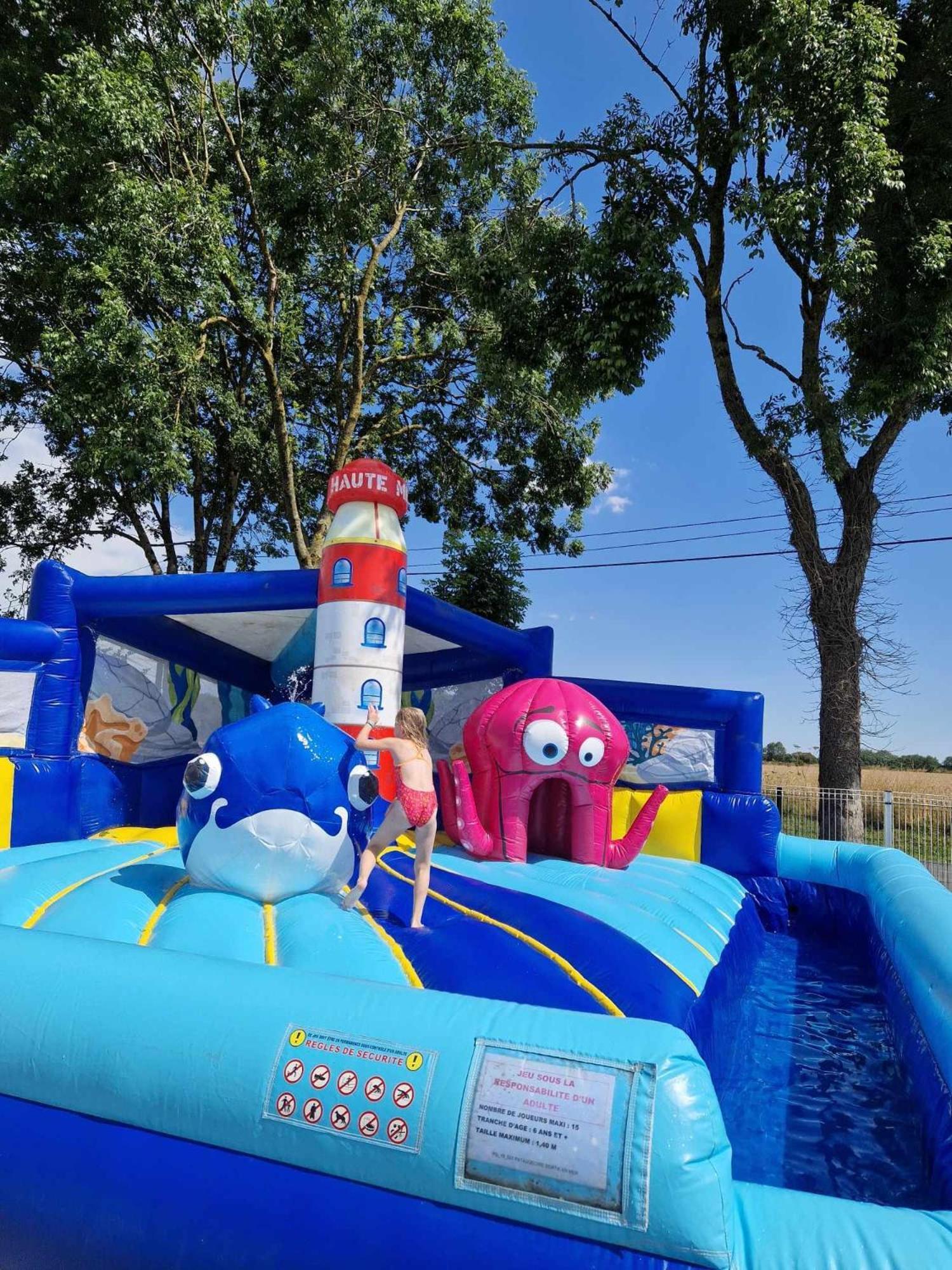 Camping Le Clos De Balleroy Zewnętrze zdjęcie